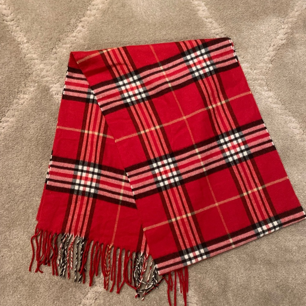 Stylish scarf